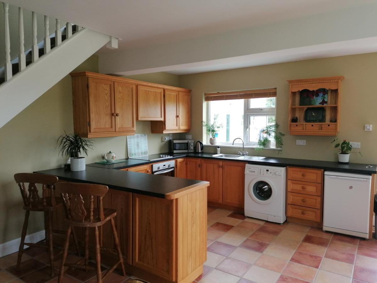 Radharc Na Greine Apartment คอร์ก ภายนอก รูปภาพ